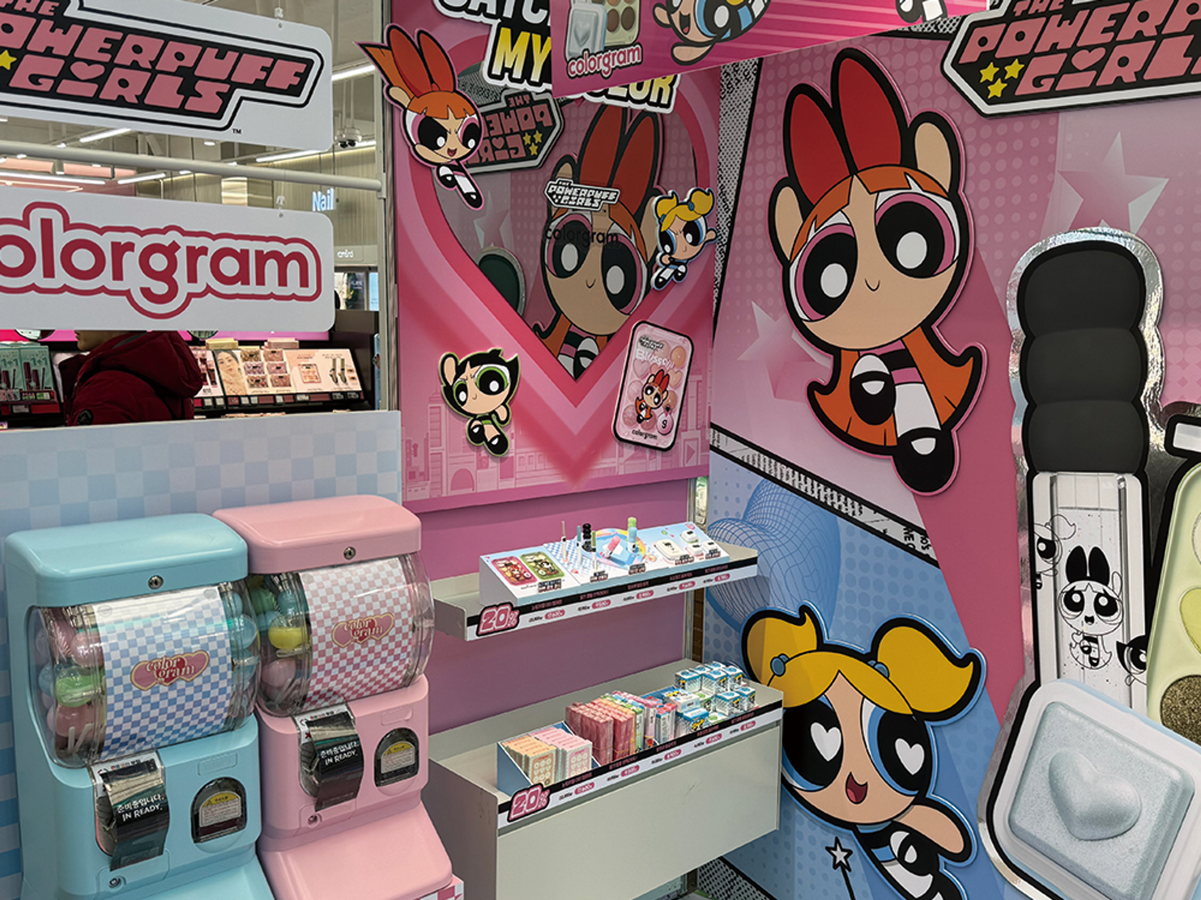 강남 올리브영 컬러그램 (colorgram) ‘컬러구출 대작전’ 팝업스토어 운영
