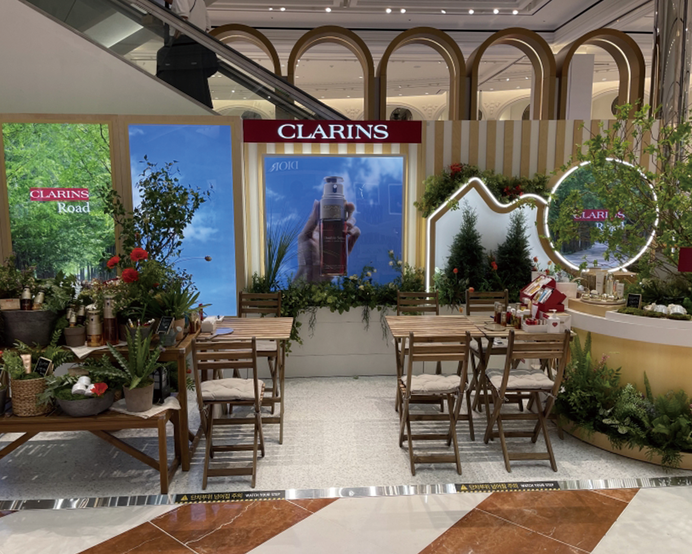 신세계 강남점 클라랑스(CLARINS) 팝업스토어 운영 현장 사진 1