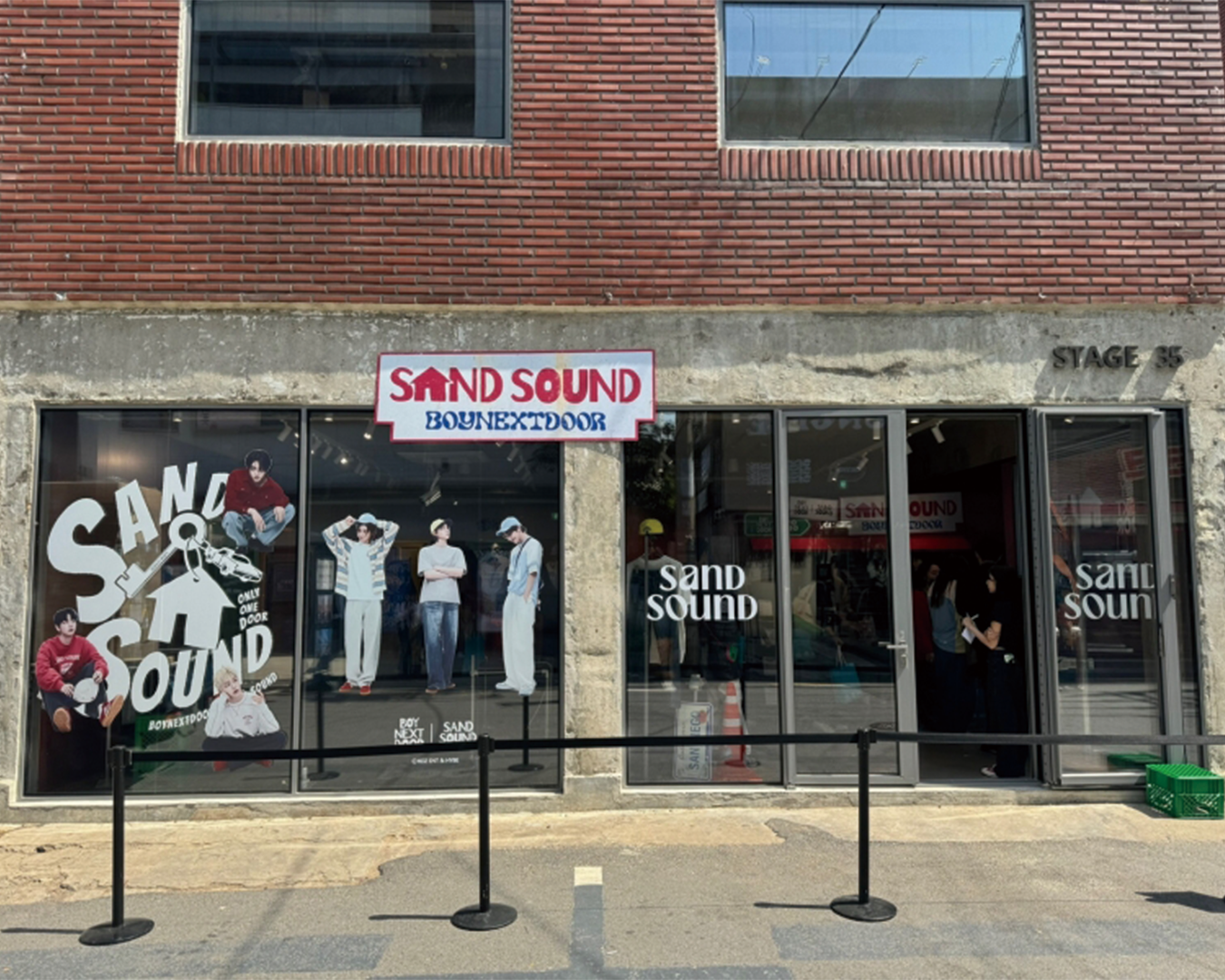 성수 샌드사운드(SAND SOUND) 팝업스토어 운영 현장 사진 1