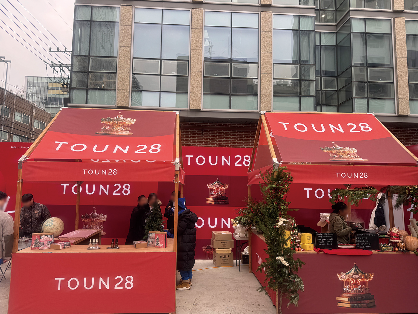 성수 톤 28 (TOUN 28) 팝업스토어 운영 현장 사진 3