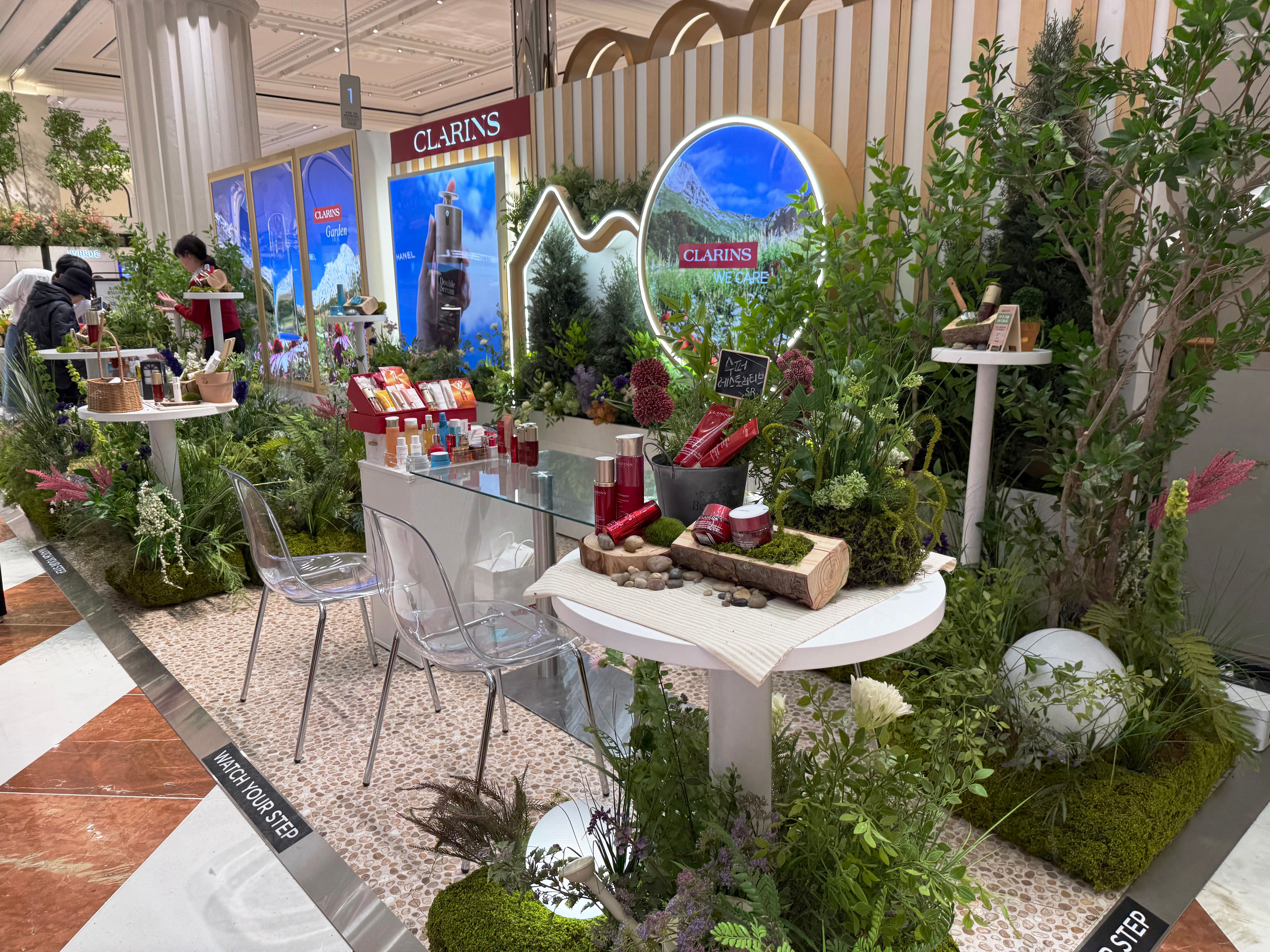 신세계 강남점 클라랑스(CLARINS) 팝업스토어 운영 현장 사진 2