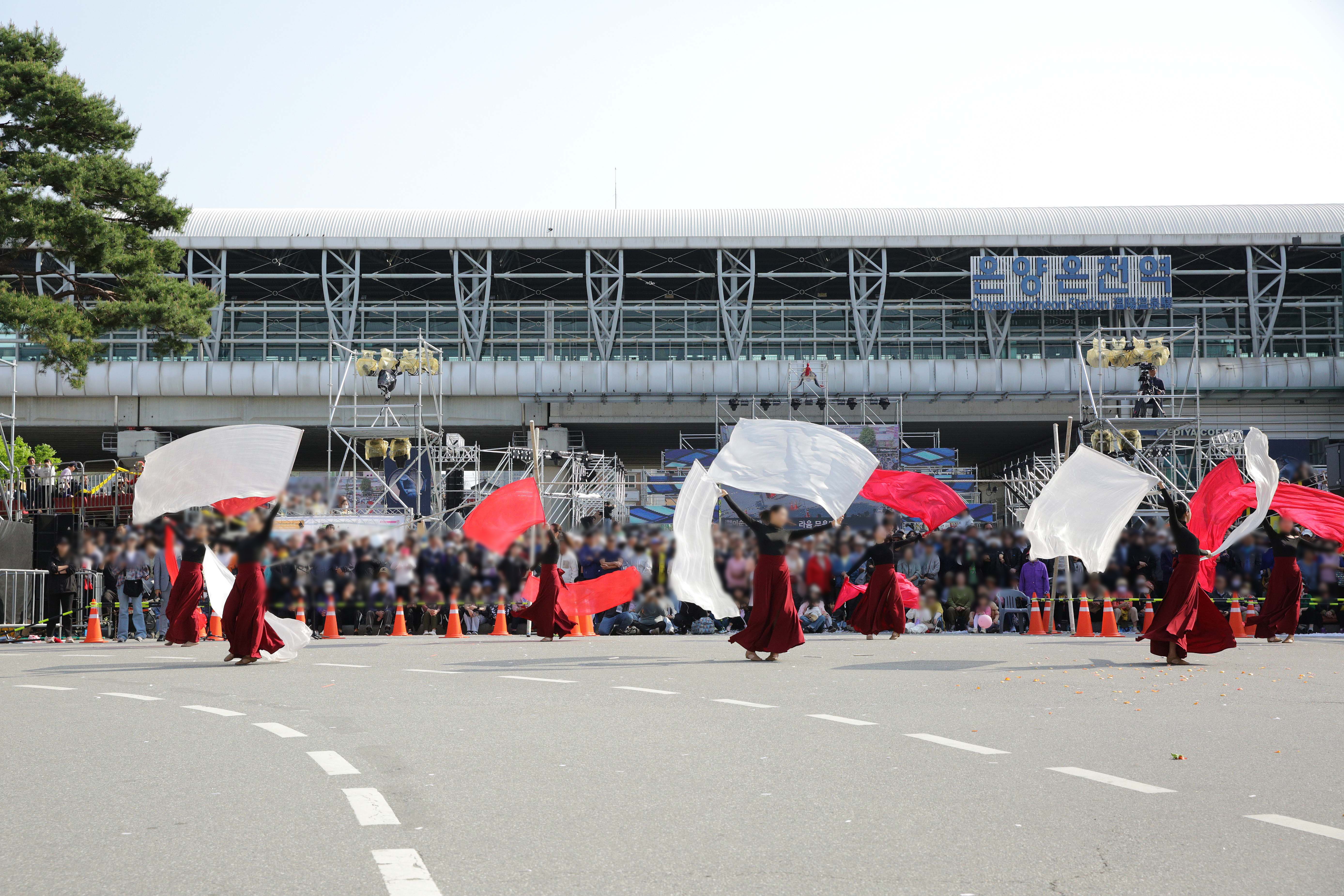 아산 선웅 이순신축제 '이순신 장군 무과급제행렬' 운영 현장 사진 4