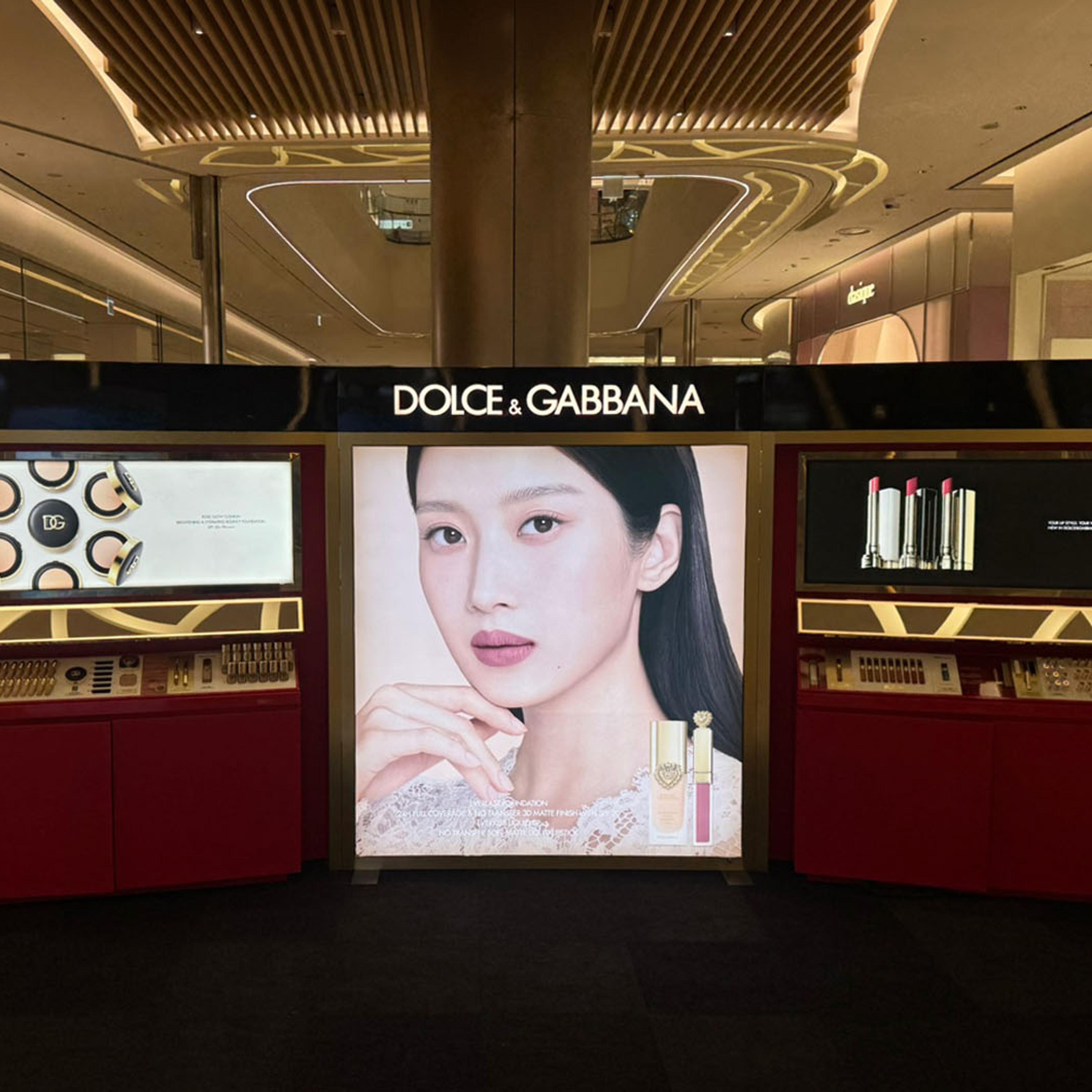 잠실 롯데월드몰 돌체앤가바나(Dolce&Gabbana) 팝업스토어 운영 현장 사진 1