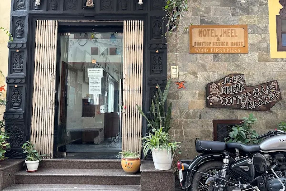 Jheel's Ginger Coffee Bar and Restaurant