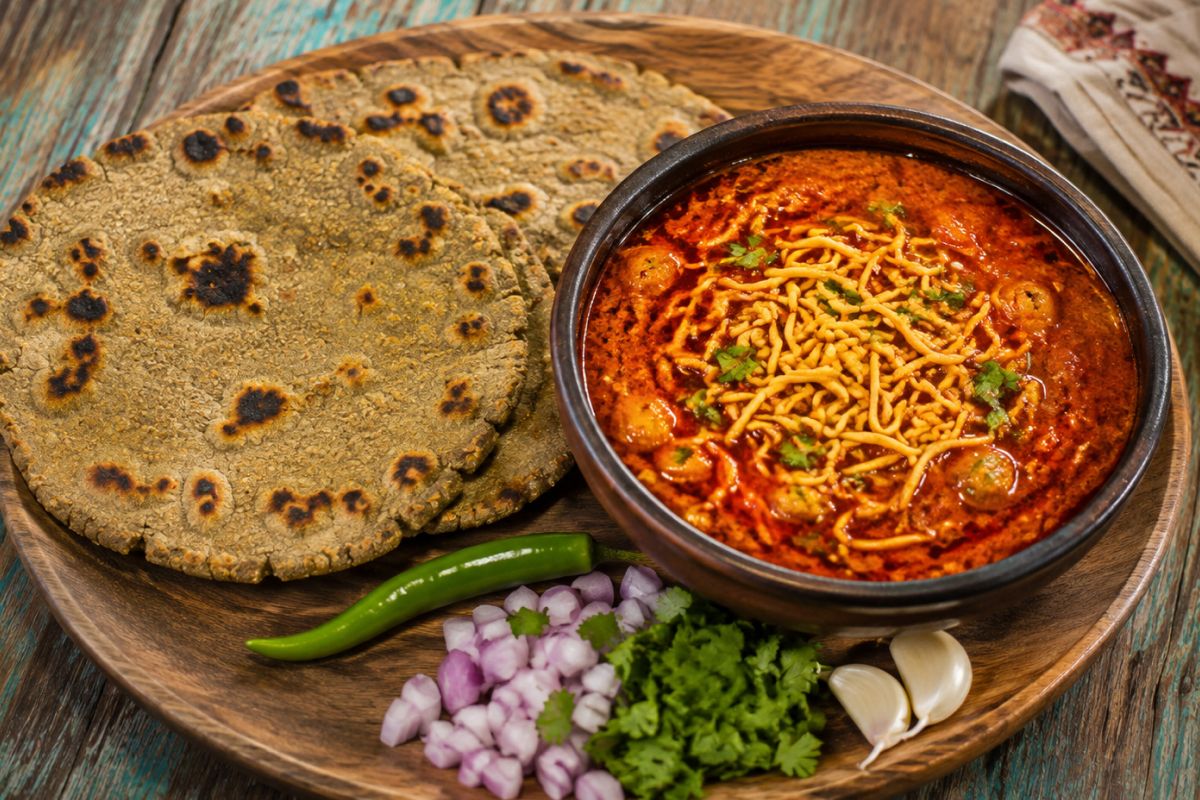 Kathiyawadi Sev Tameta & Bajra Rotla