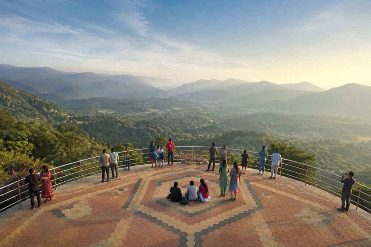 Raja's Seat Viewpoint & Gardens