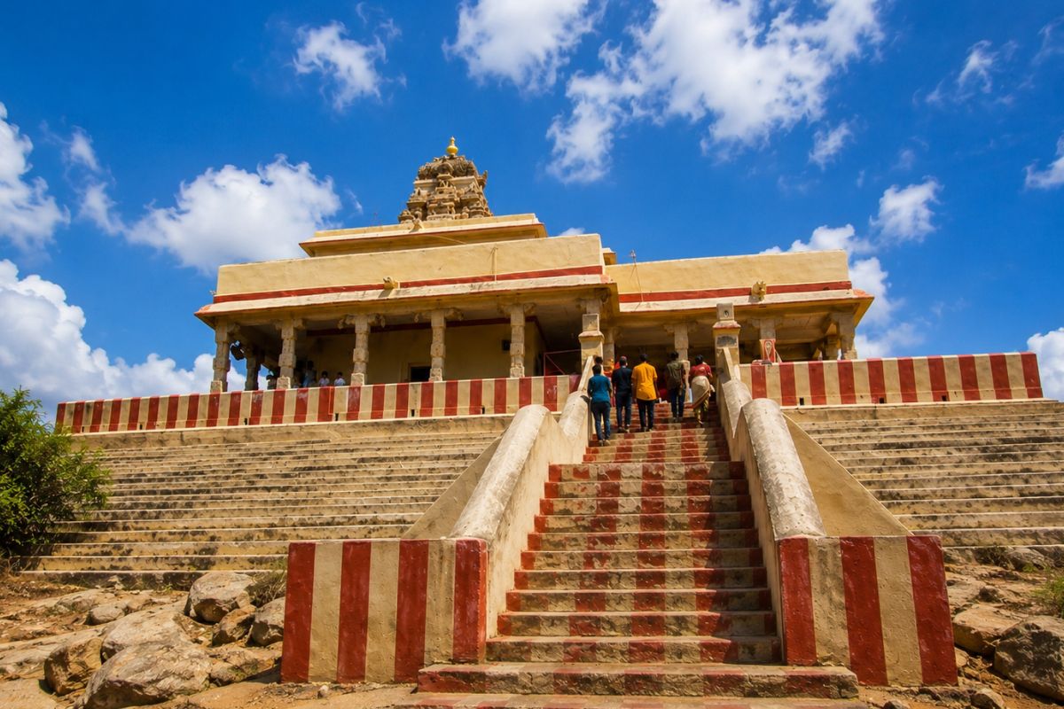 Gandhamadhana Parvatham (Ramhar Jharoka)