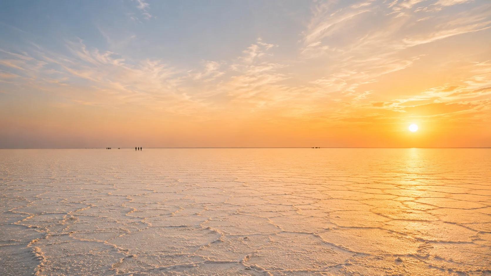 Rann of Kutch Travel Guide: White Desert, Hidden Villages & Unforgettable Experiences