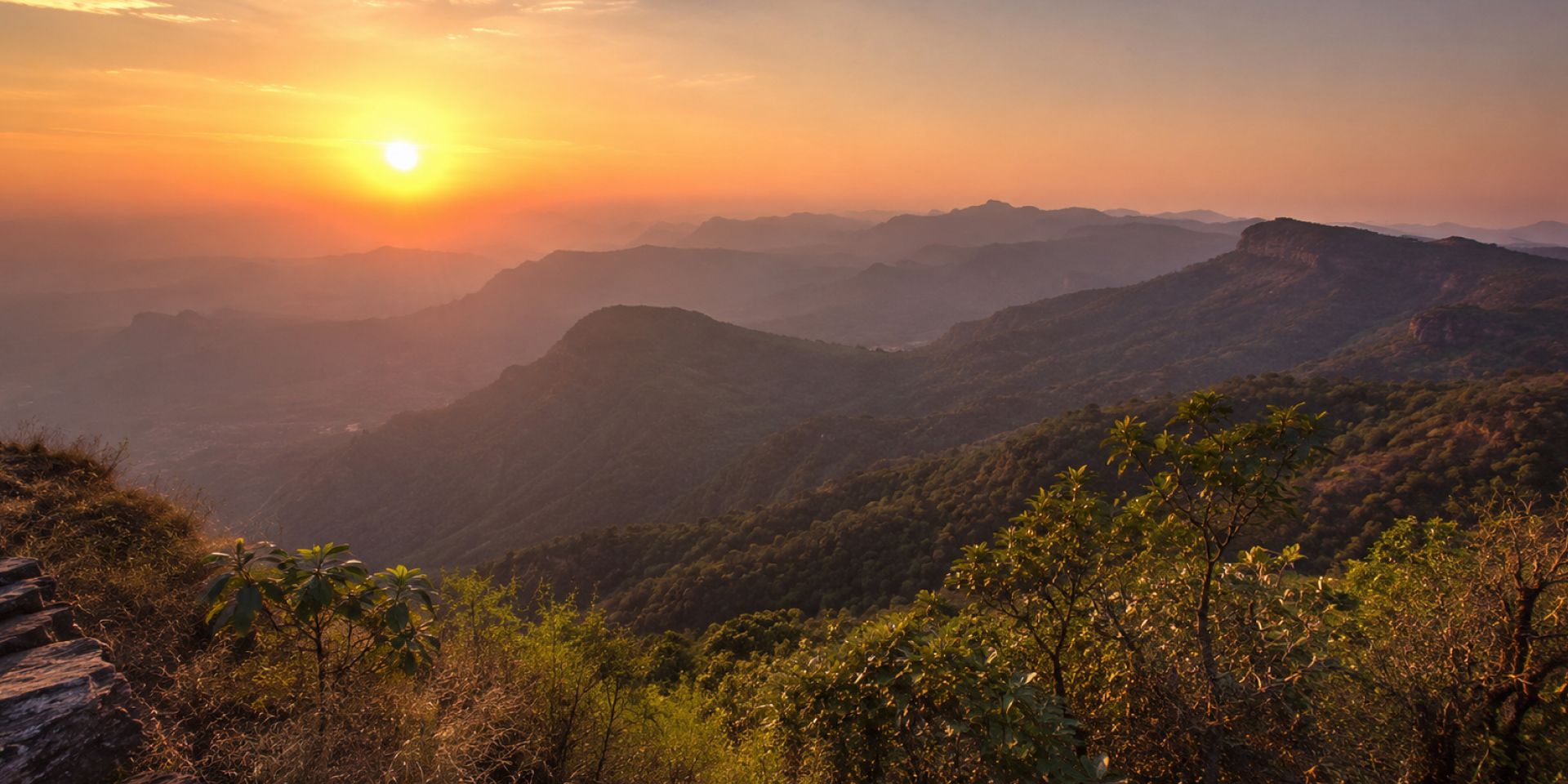 Pachmarhi - Misty Highlands & Forest Retreat