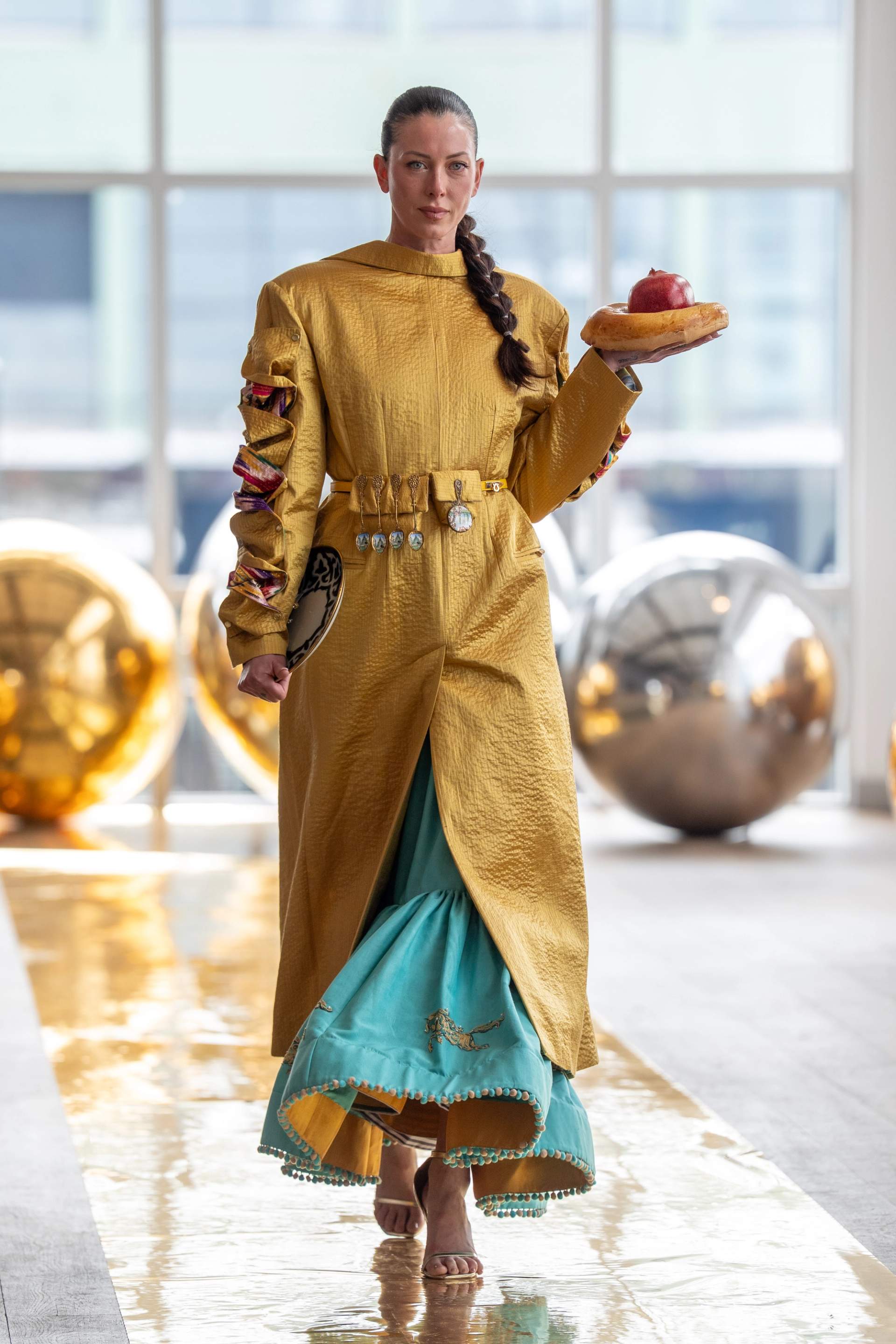 Стеганное пальто