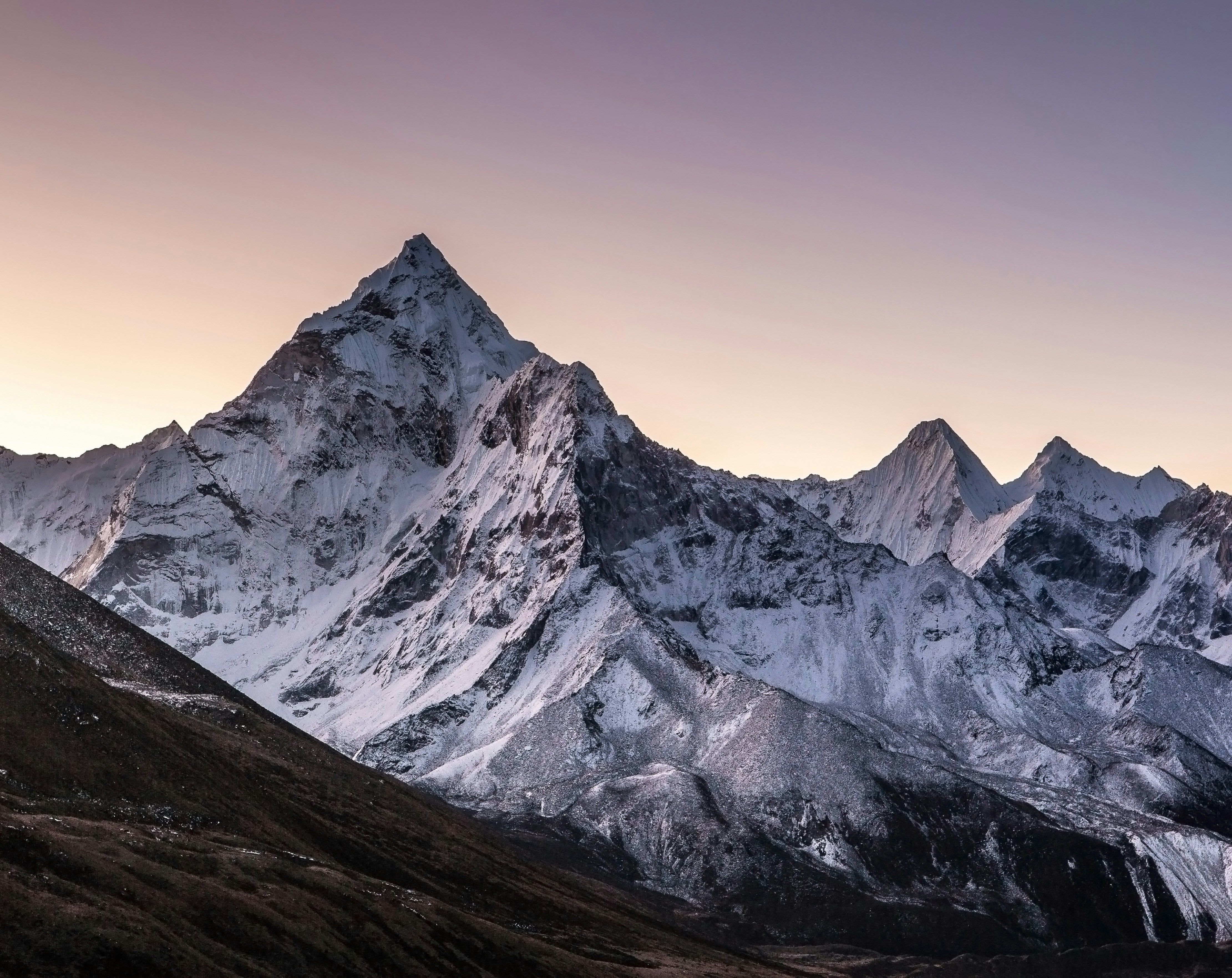 Ama Dablam Begins 