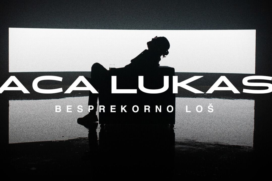 Besprekorno loš