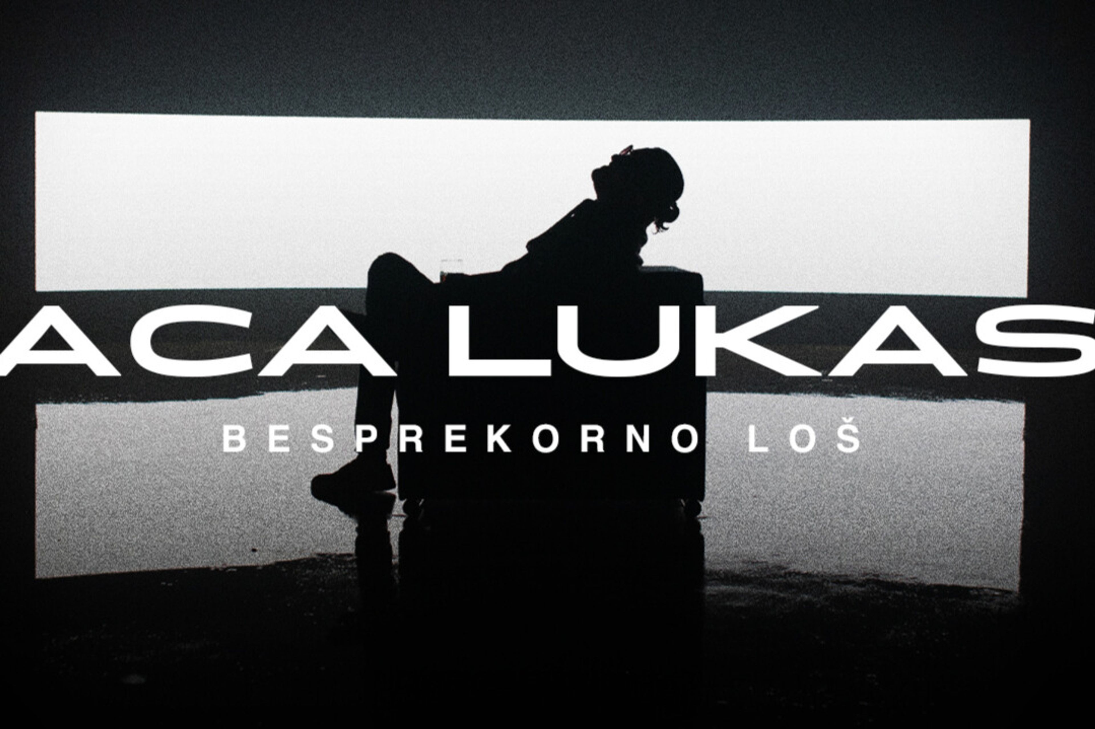 Besprekorno loš