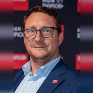 Portrait of Bas van Heek