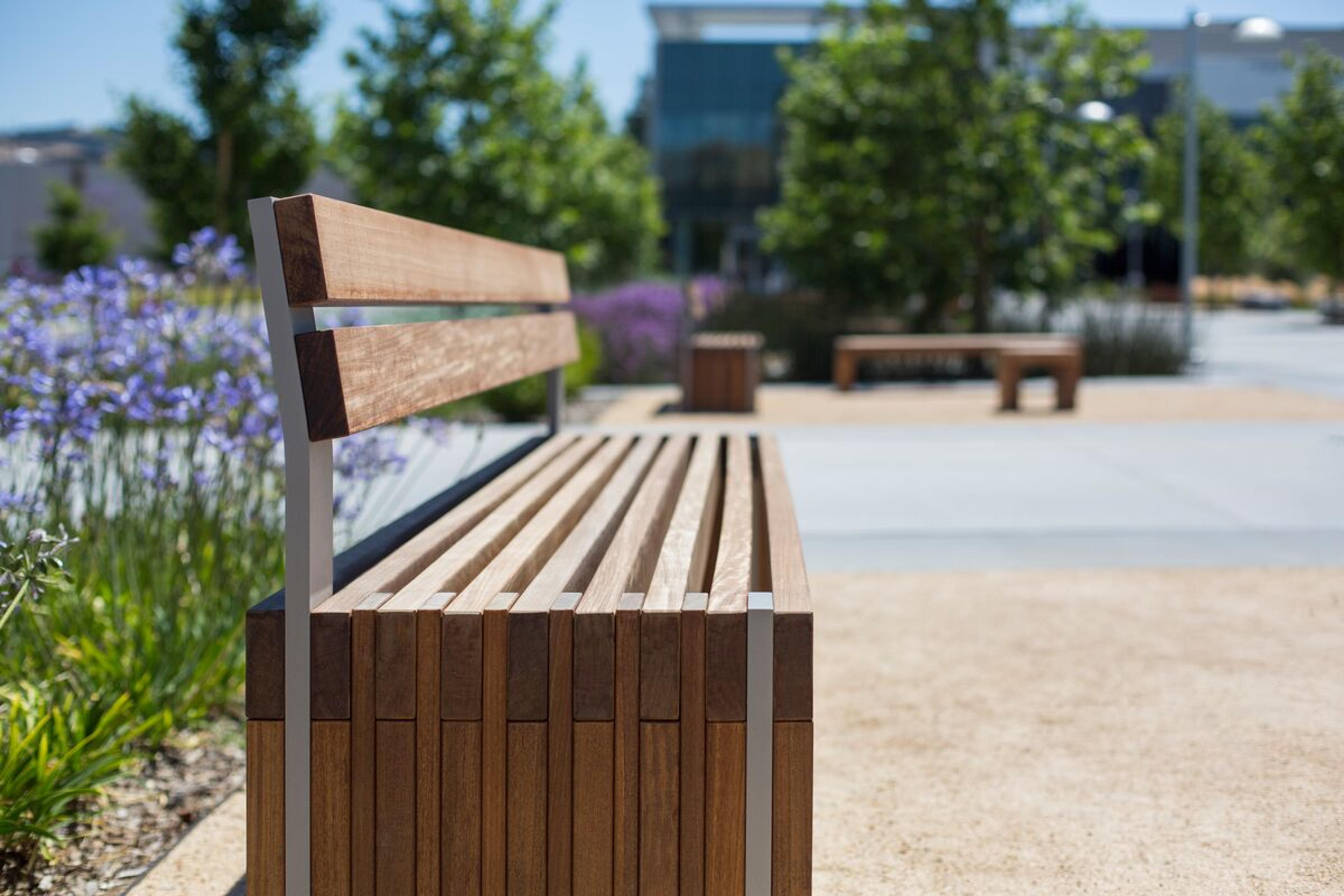 Custom backed benches in sustainable FSC® 100% Ipe hardwood • San Jose, California