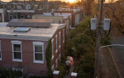 DC rowhouse energy-efficient home upgrades that right-size a solar array on a Pepco-served block