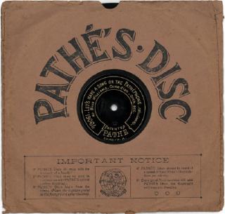 Record cover of Pathé disc 'Let's have a song on the Pathephone'