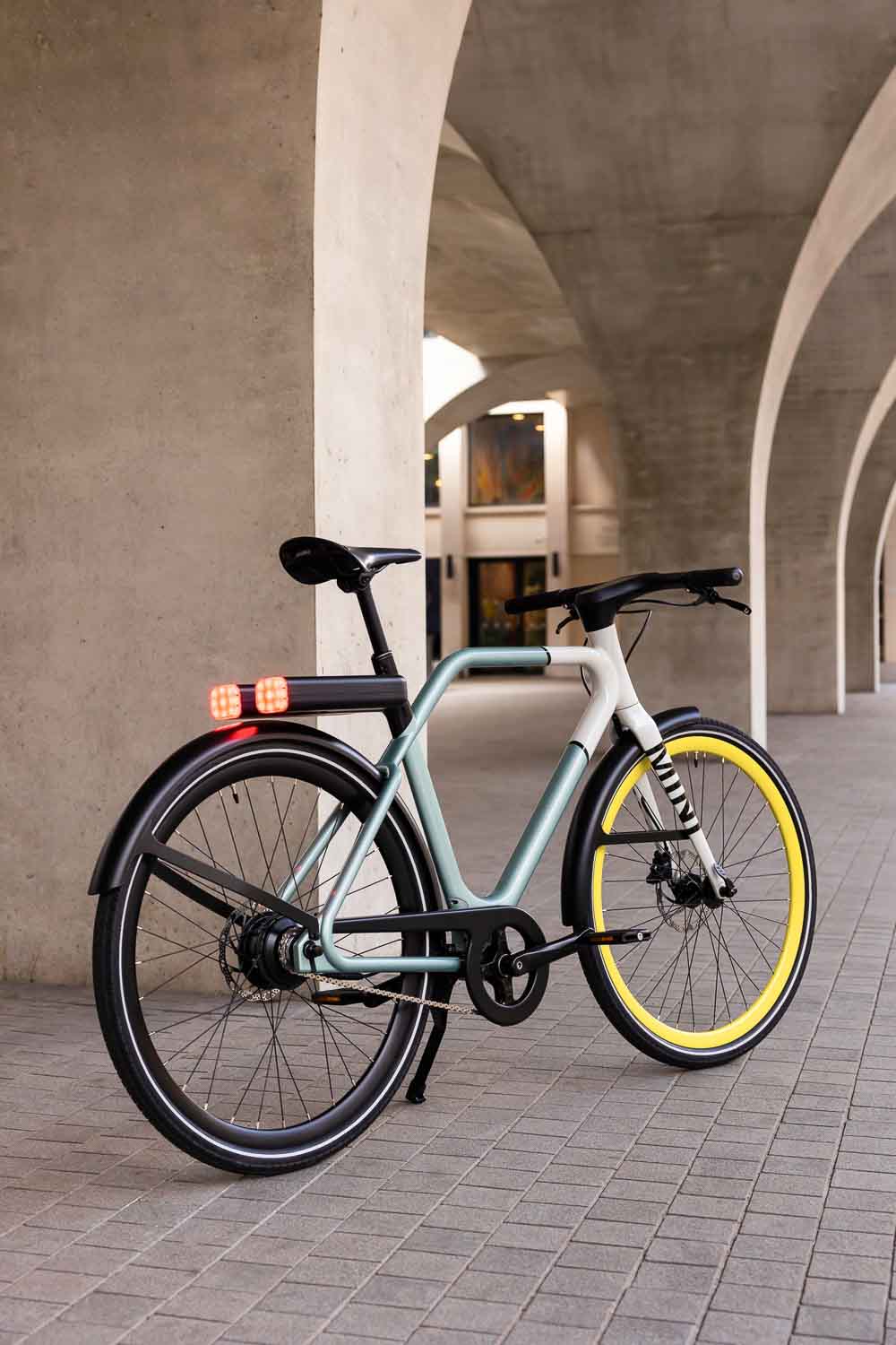 gesamtlänge fahrrad 28 zoll Das SachsenRAD E-SUV CityBike C5 Centro ist ein Allround Ebike für Stadt und Gelände mit speziell entwickelten Mittelmotor und Alarmanlage. Das E-Bike Gelee Royal kaufen Kotprobenröhrchen mit Löffel und Color:Cyan Blue