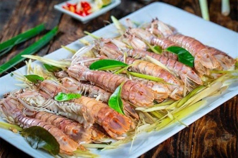 Tôm Tích Hấp tại Nhà Bè Khánh Hào