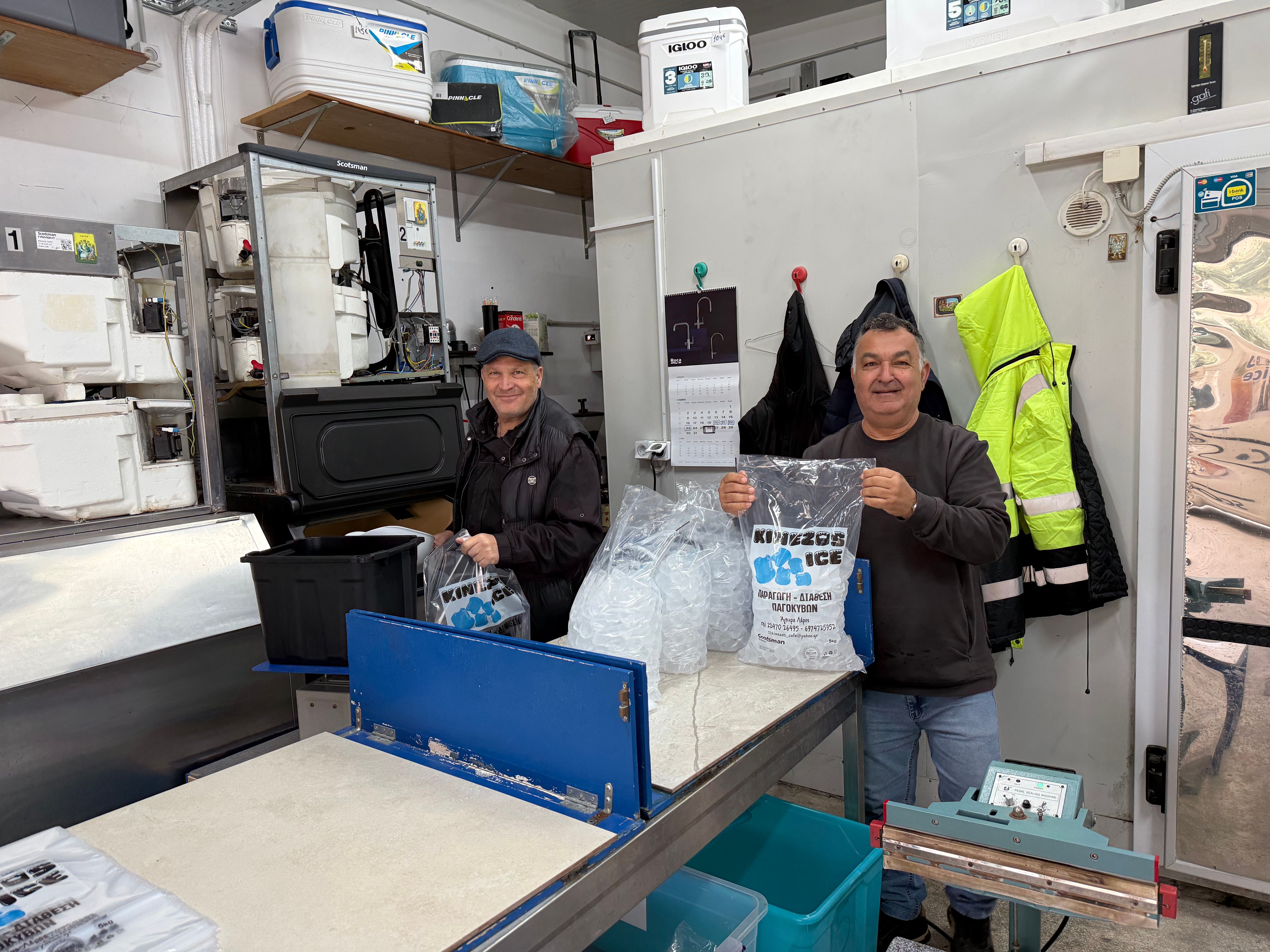 Kinezos Ice, George