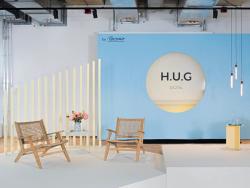 Missing alternative text