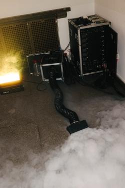 Missing alternative text