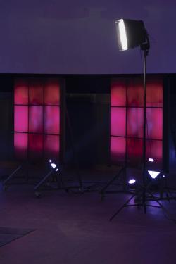 Missing alternative text