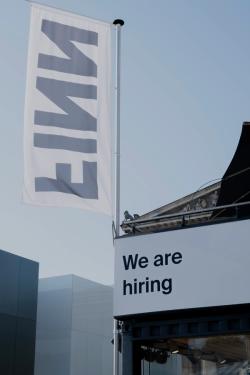 Missing alternative text