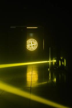 Missing alternative text