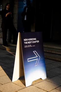 Missing alternative text