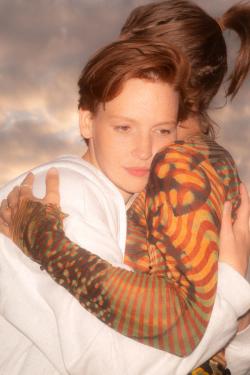 Missing alternative text