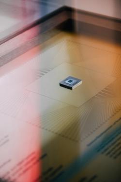 Missing alternative text