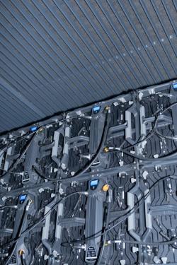 Missing alternative text