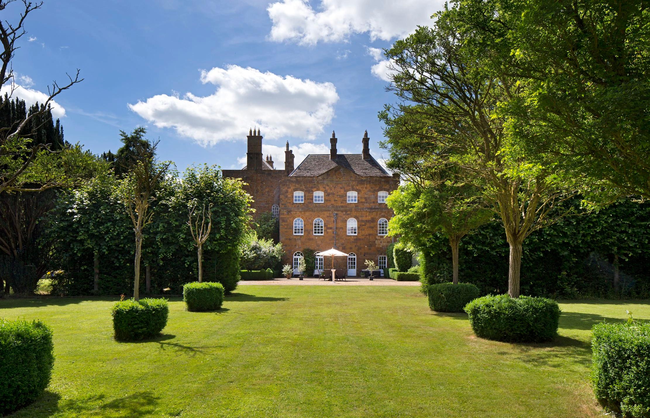 Adderbury House gardens, Adderbury
