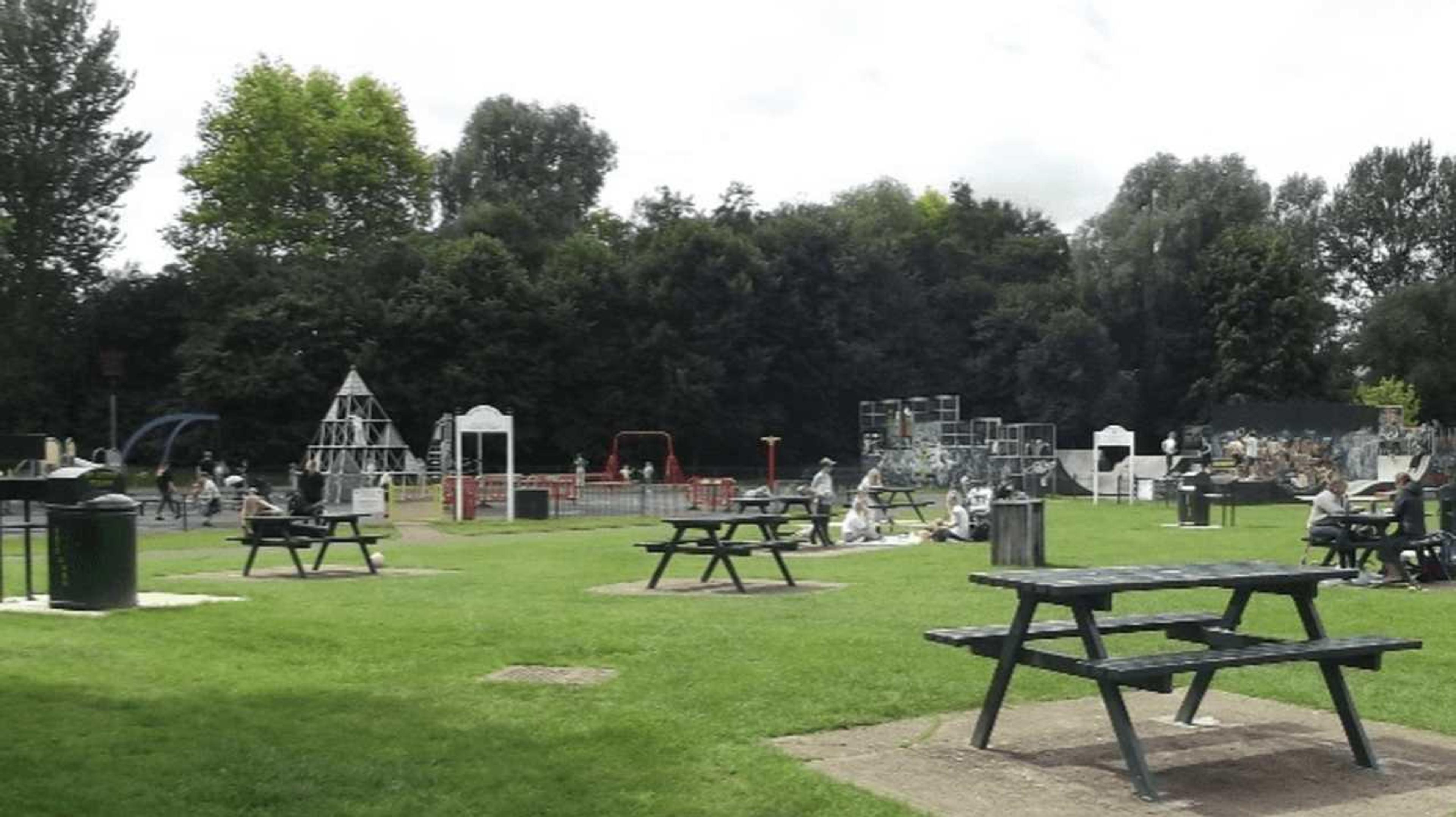 Spiceball Country Park