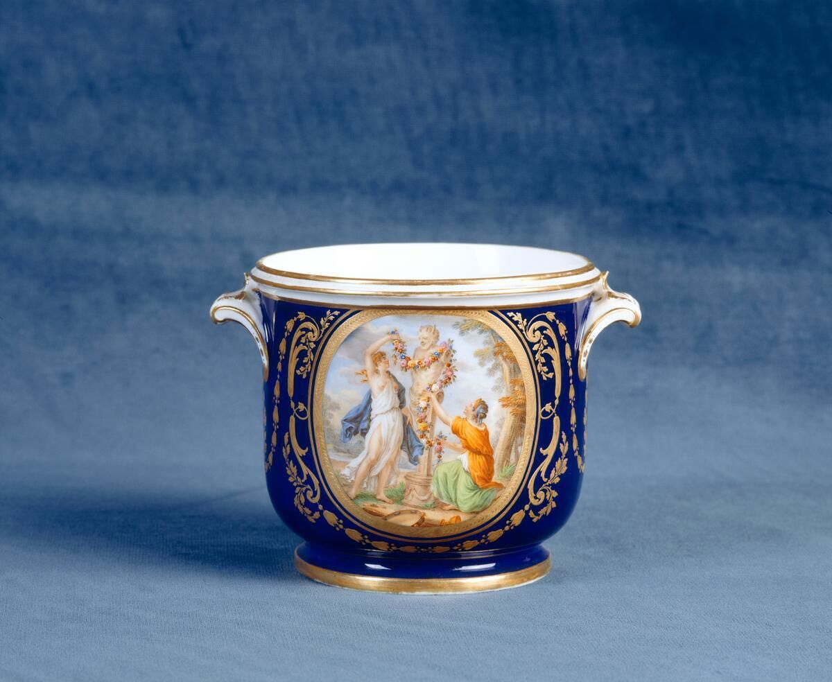 Sevres Wine Cooler, 1792, in the Porcelain Lobby at Upton House, Warwickshire