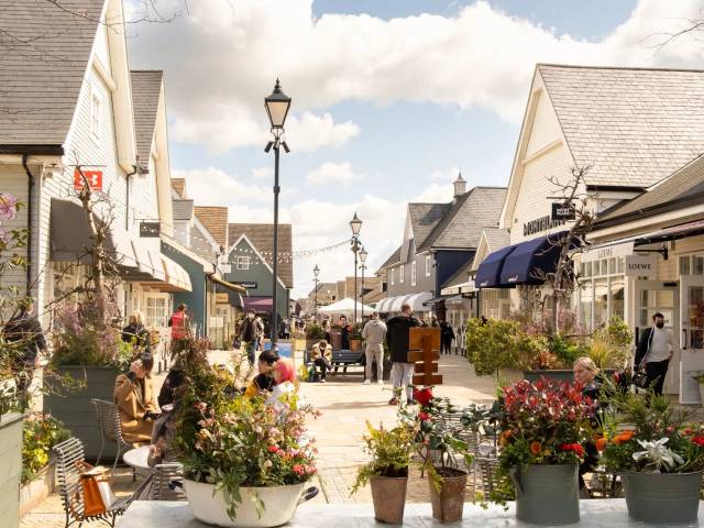 Bicester village shopping street