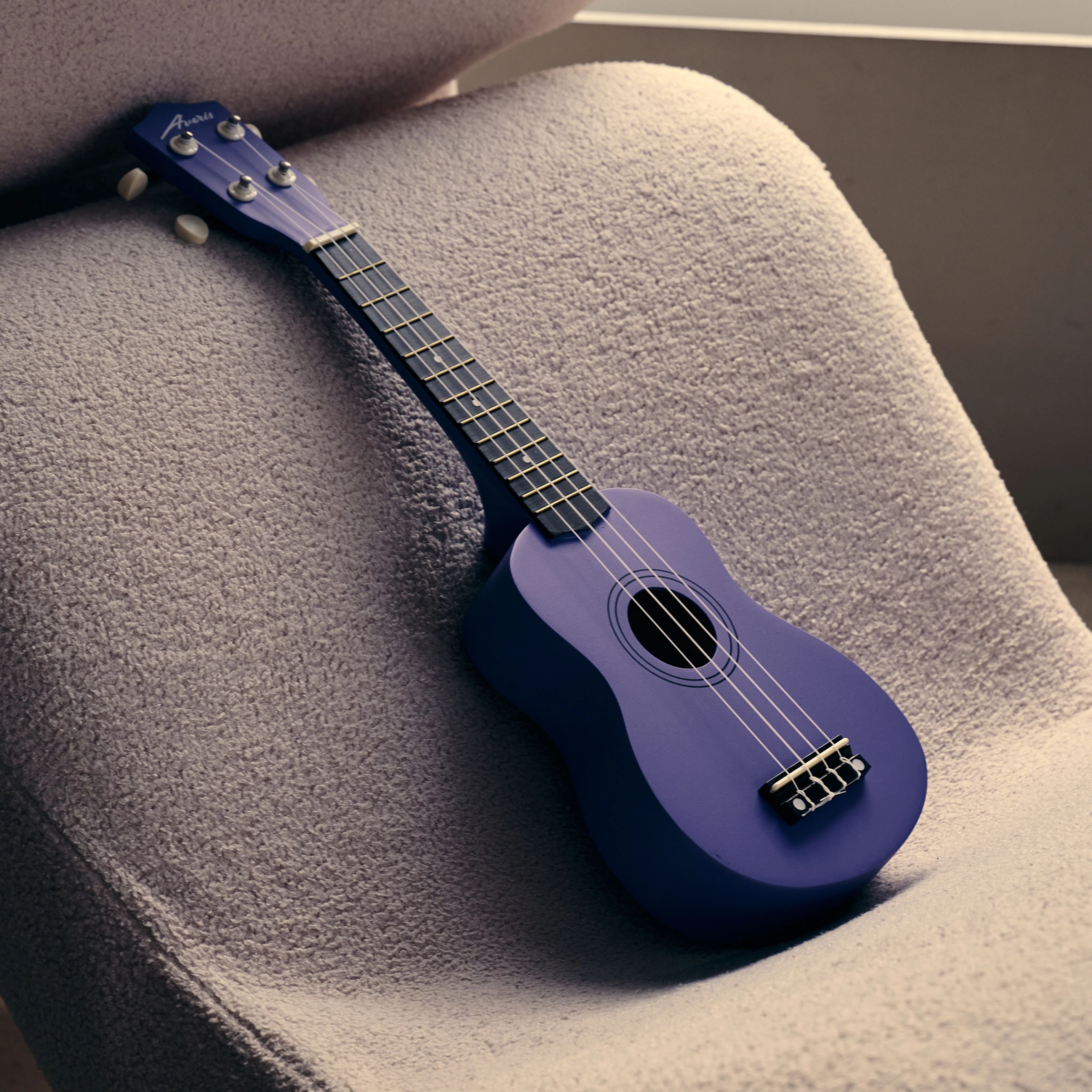 AVORIS UK-21