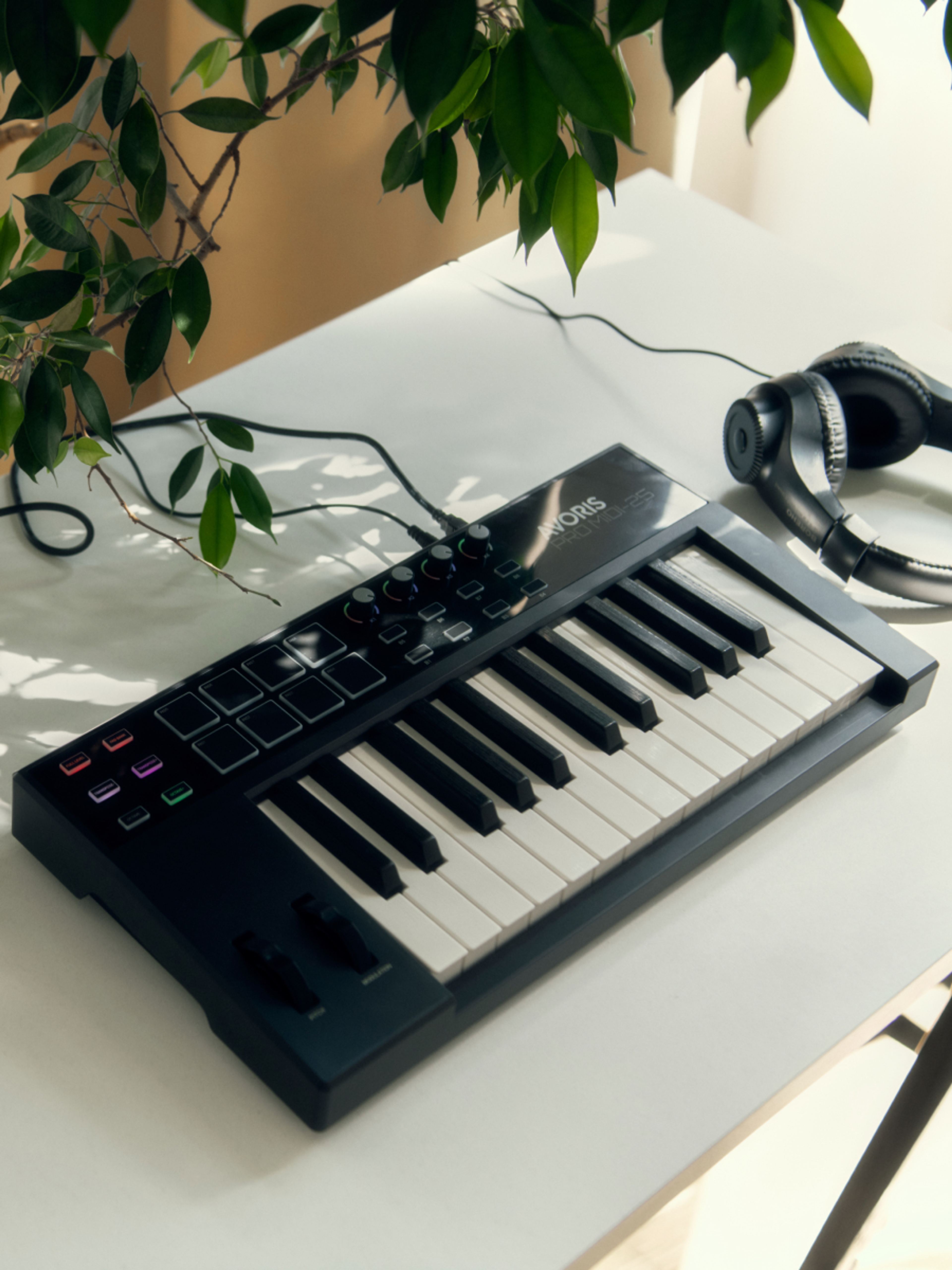 MIDI-контроллеры