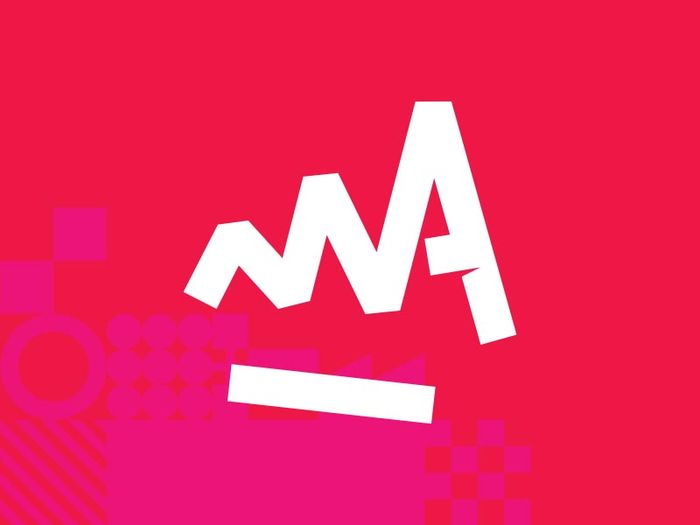 Beeldmerk van Marathon Amersfoort op een roze achtergrond