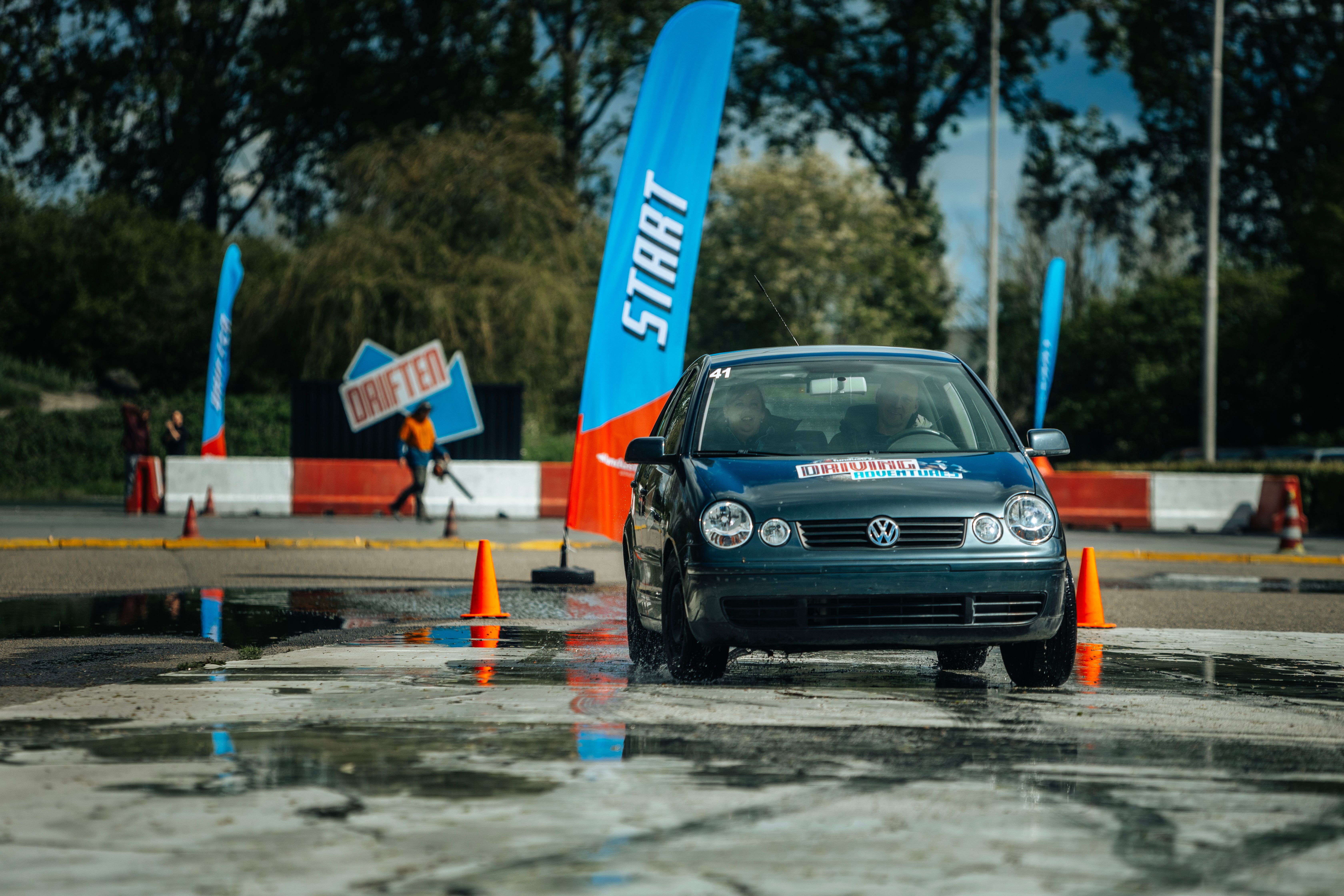 Driften door het water