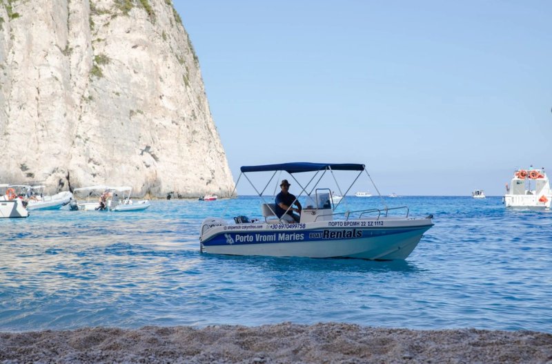 Boat hire