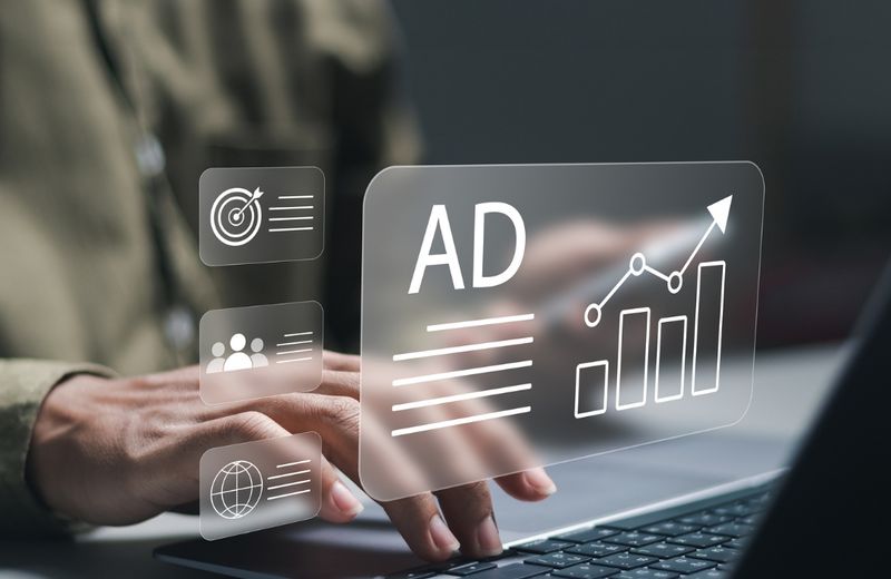 Jak skutecznie prowadzić kampanie Facebook i Google Ads? Zobacz sposób Agencji Follow Deer