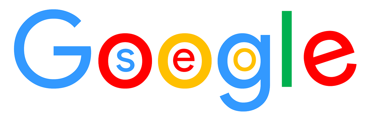 Napis Google z napisem SEO w środku