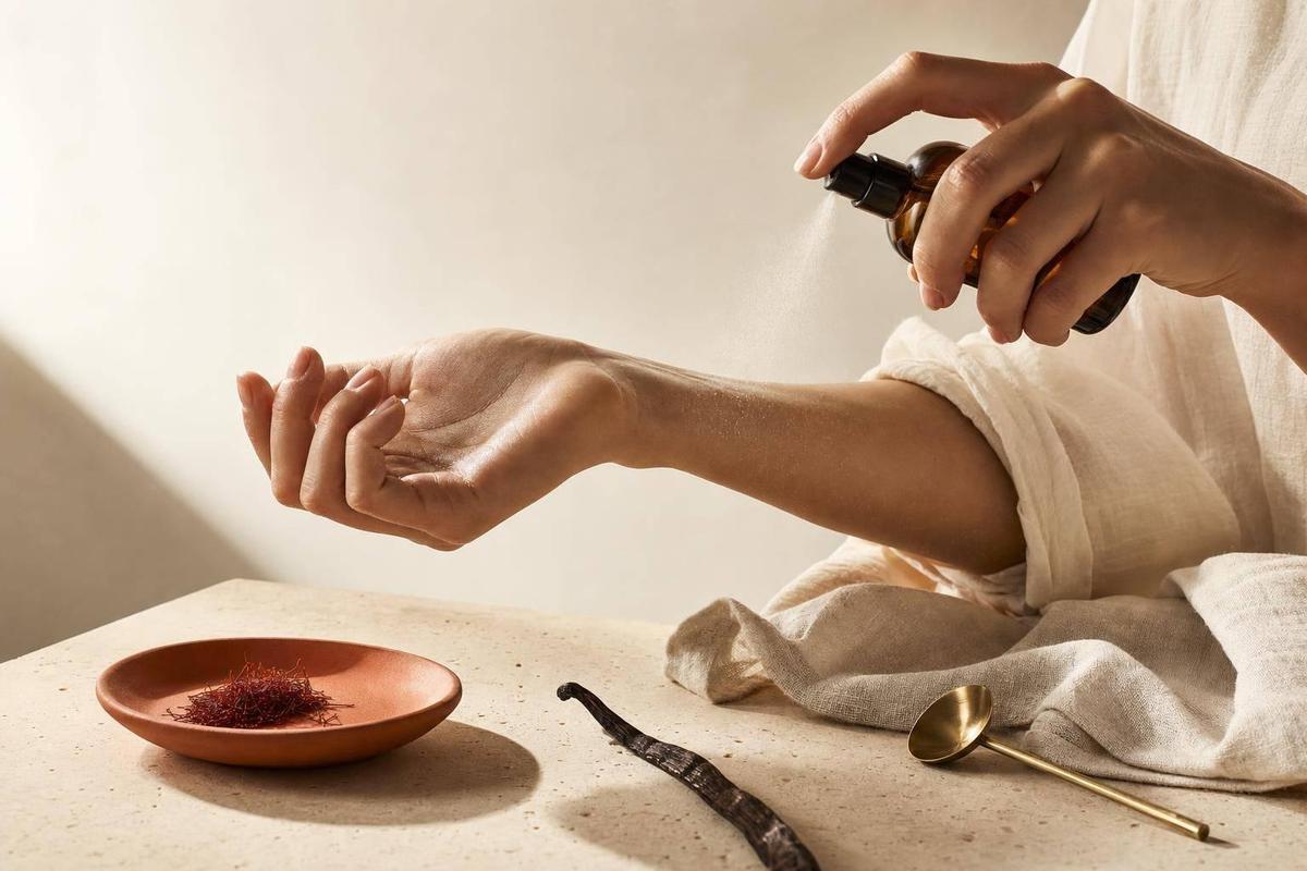 5 Ways Dupe Perfumes Last Longer on Skin