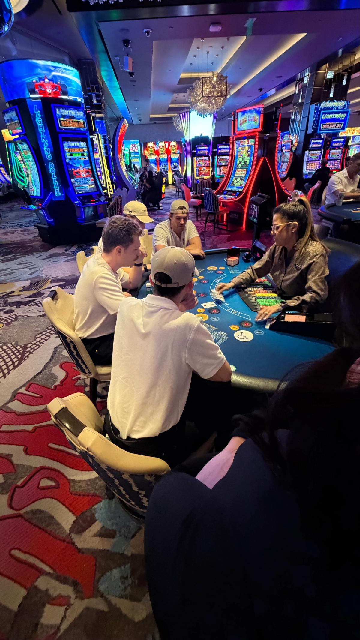 careCycle at the tables