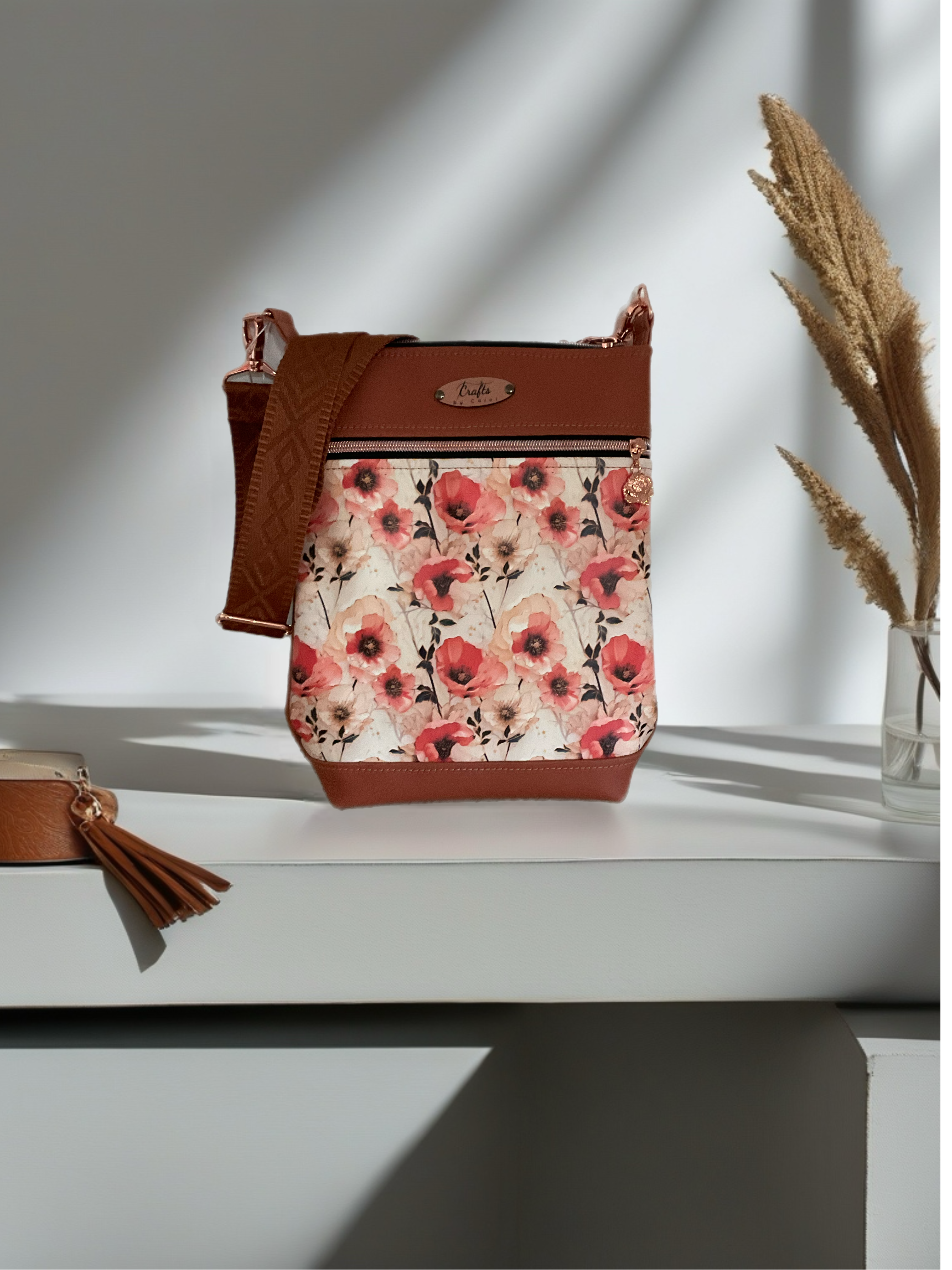 Bag with floral print 