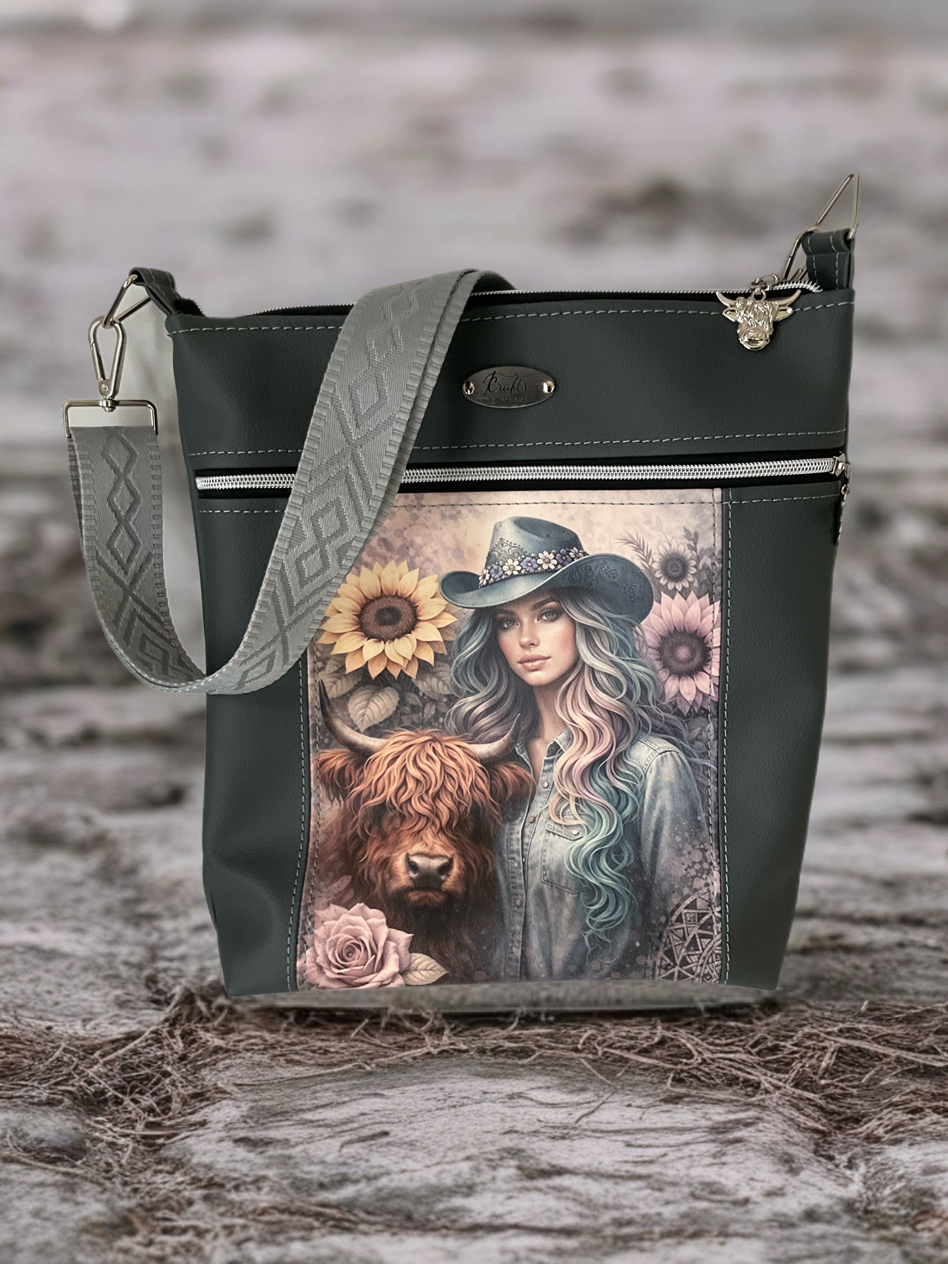 Highland cow bag