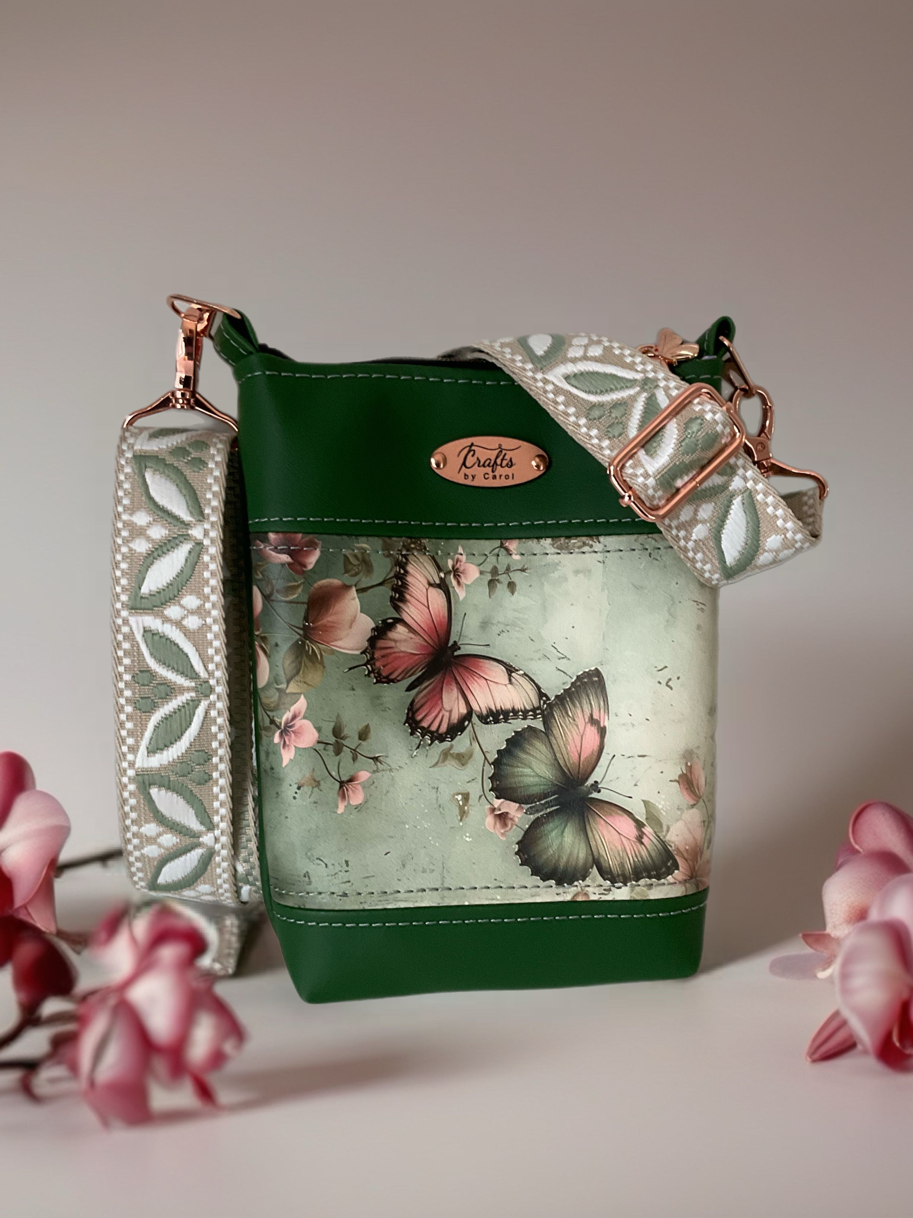 Green bag with butterfly print 