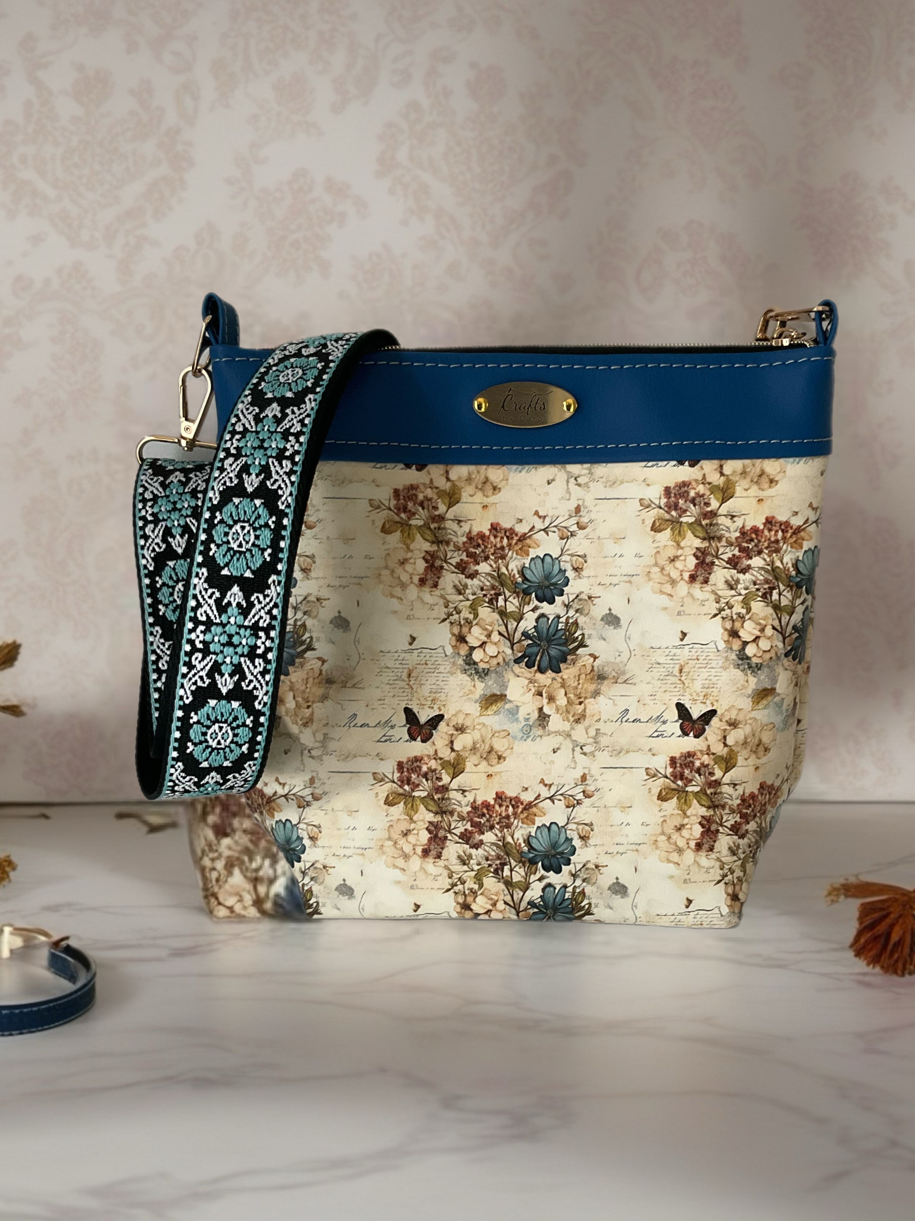 Blue bag with floral print